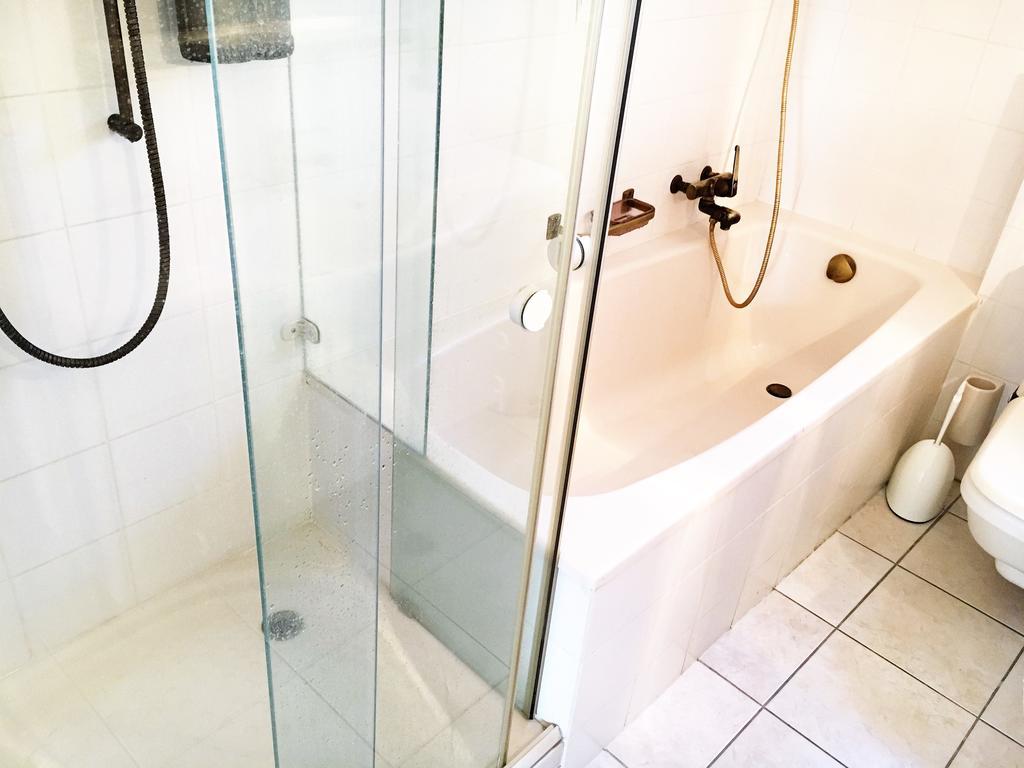 Ariba Aparthotel バーゼル エクステリア 写真