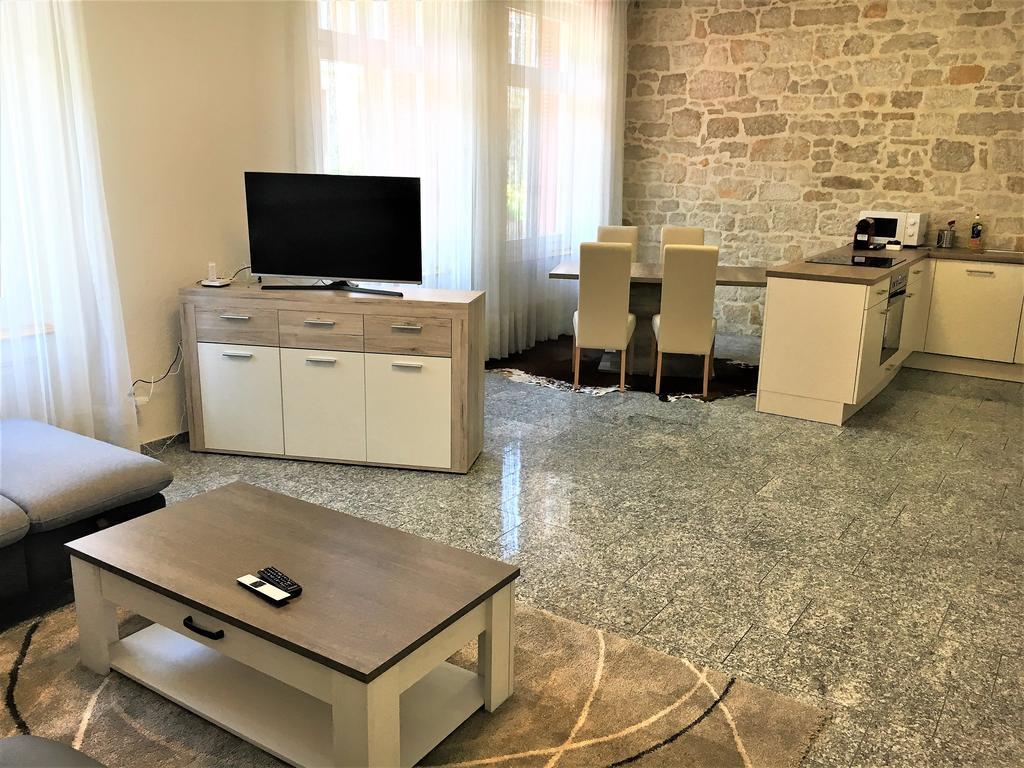 Ariba Aparthotel バーゼル エクステリア 写真